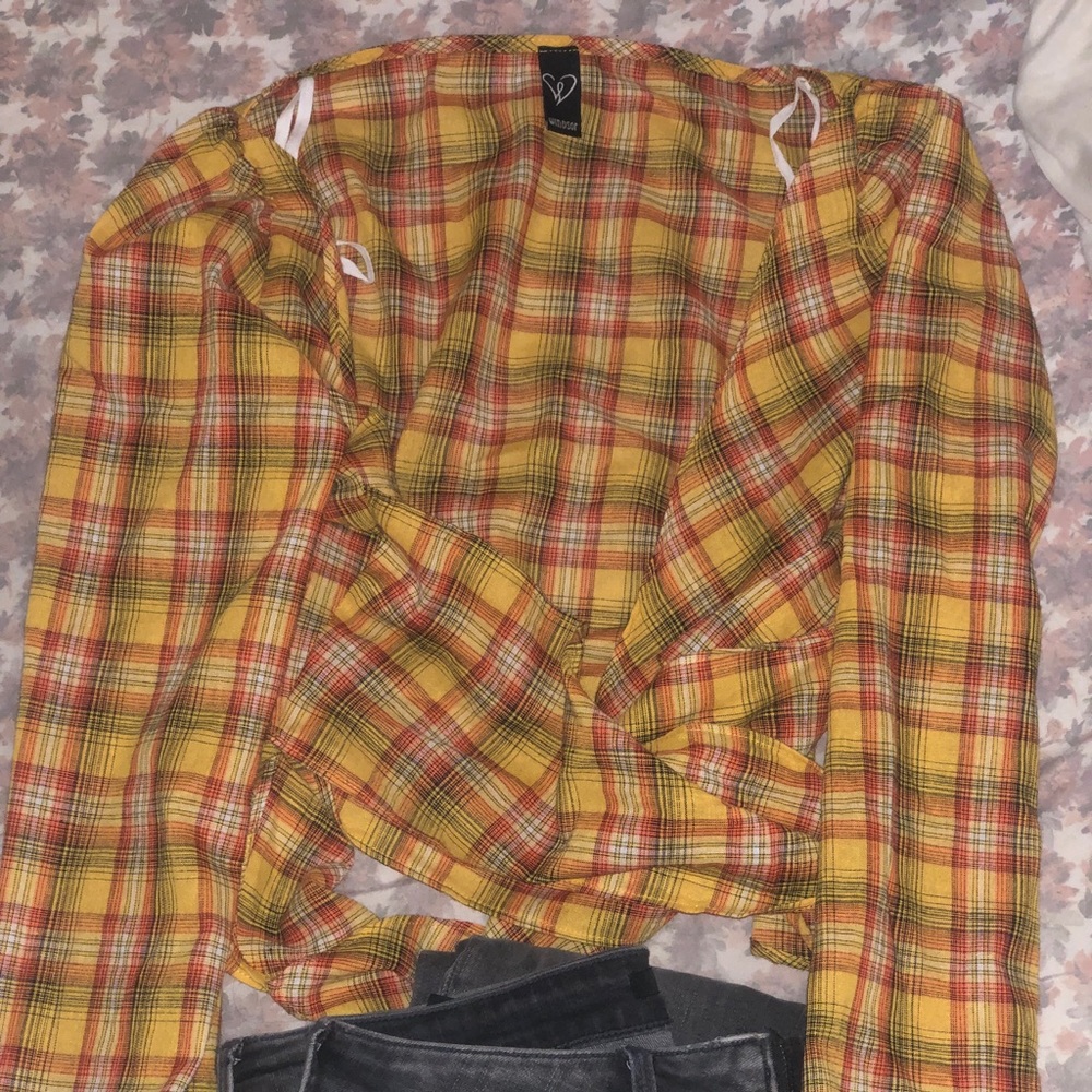 Windsor wrap me up crop top